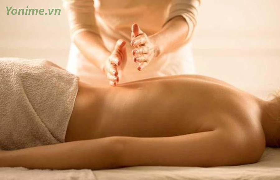 Quy trình thực hiện dịch vụ massage nữ toàn thân tại Thủ Đức